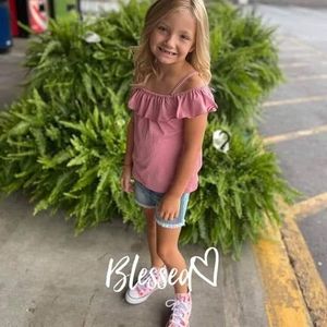 Meet your Posher, Darlene